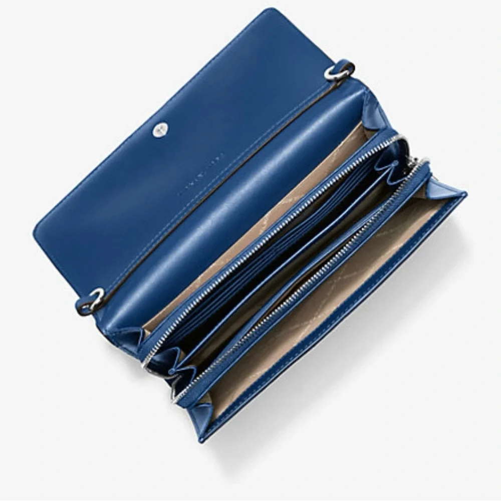 Michael Kors Jet Set Bag - Picture 2 of 3